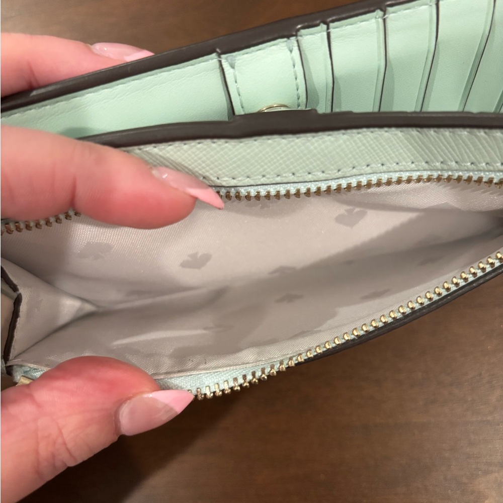 Kate Spade Wallet - Picture 4 of 6